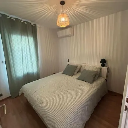 En Petite Camargue شقة *